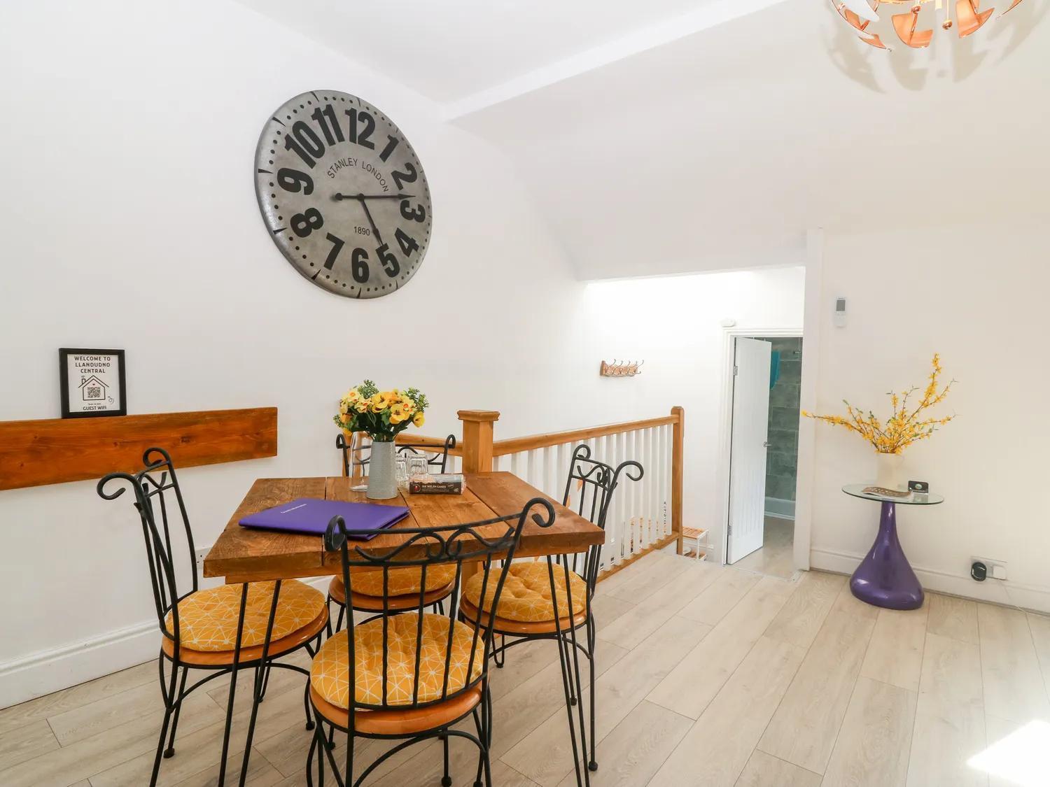 'Llandudno Central' - 2 Bed Luxury Flat, Close To Town And Beaches מראה חיצוני תמונה